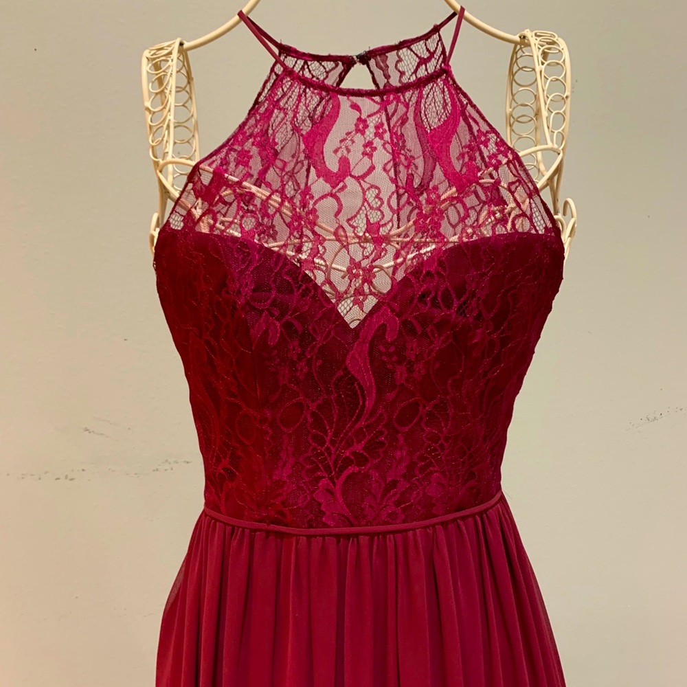Lace Sweetheart Gown